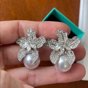 silver starfish floral earrings pearl crystal flower white large faux pearl